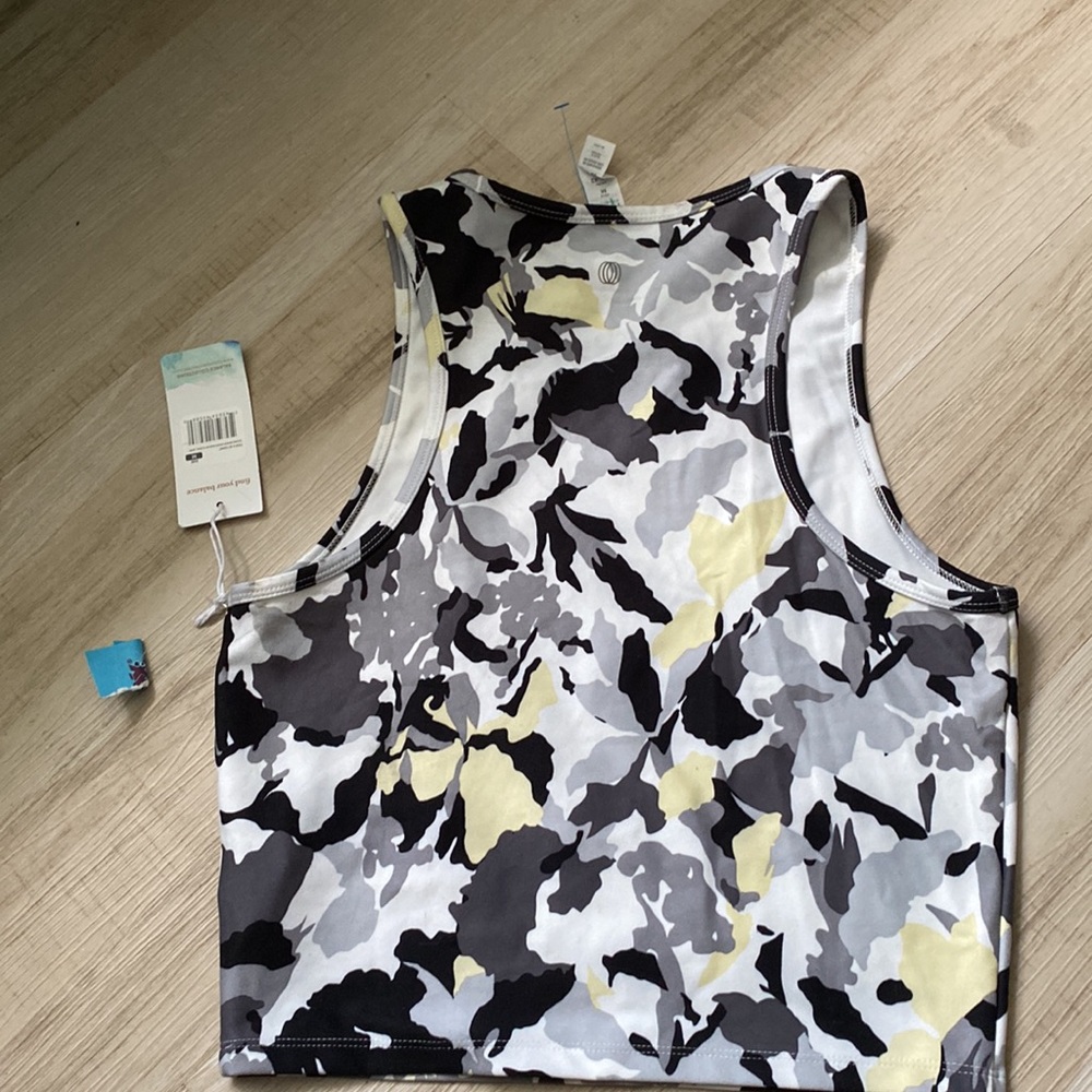 Balance workout top - Picture 4 of 5